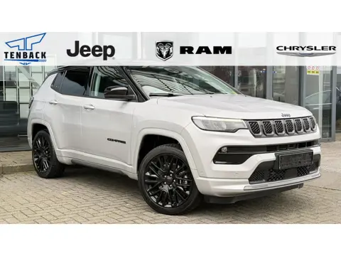 Jeep Compass 4xe 240 Plug-in Hybrid Electric S | Winter pack | 19 inch |