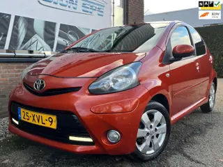 Toyota Aygo 1.0 VVT-i Dynamic Orange|Airco|5-drs|Nw Koppeling|
