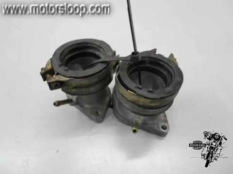 Yamaha TDM850(3VD) Inlaatrubbers