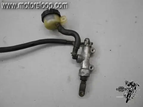 Kawasaki Z750(ZR750JJ) Rempomp achter