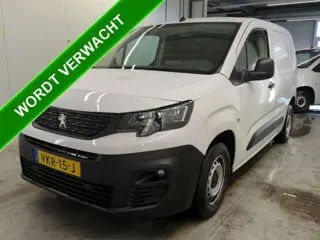 Peugeot Partner 1.2 Benzine 111PK Euro6 Premium / Airco / Navigatie / Cruise-ctr. / Schuifdeur + Raa