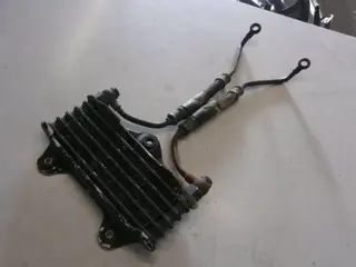 Suzuki GS1150EG Oliekoeler met leidingen 16600-00A00