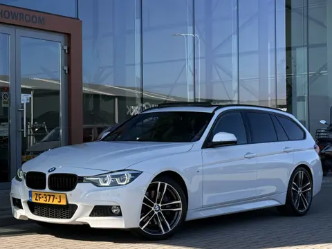 BMW 3 Serie Touring 320i M Sport Edition | Pano | Harman / Kardon | Leder | Head-Up | Achteruitrijca