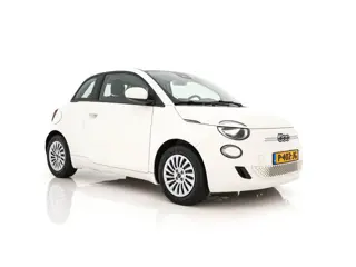 Fiat 500 Action 24 kWh [ 3-Fase ] {SOH-90%} (INCL.BTW) *CARPLAY | DIGI-COCKPIT | DAB | COMFORT-SEATS