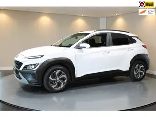 Hyundai Kona 1.6 GDI HEV *Dealer OH* Trekhaak|Carplay|Camera|Cruise|All-seasons