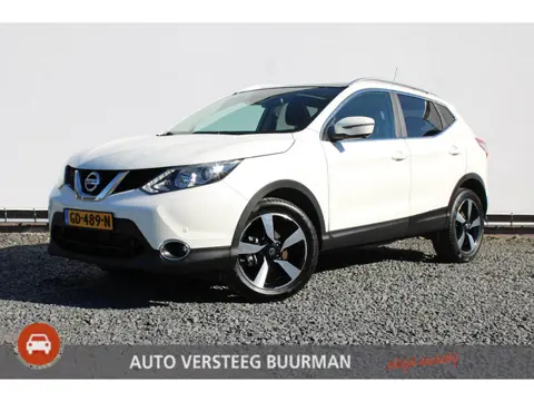 Nissan Qashqai 1.2 Connect Edition Automaat Trekhaak, Panoramadak, Dealeronderhouden, 2e Eigenaar