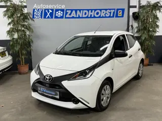 Toyota Aygo 1.0 VVT-i x-now // Airco // el. ramen