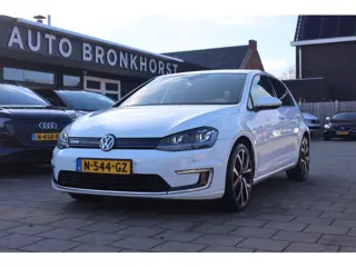 Volkswagen e-Golf e-Golf | NAVI | CAMERA | LEDER | 18 INCH