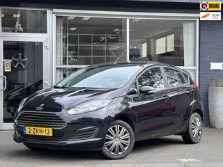 Ford Fiesta 1.0 Style ORGINEEL NL / NAP / NAVI / AIRCO / LAGE KM