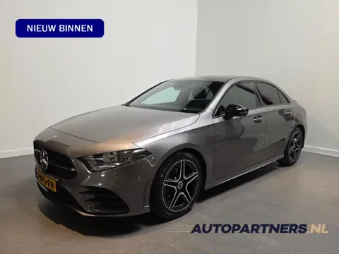 Mercedes-Benz A-klasse 180 Business Solution AMG - Apple Carplay/Android Auto - Stoelverwarming - Sf