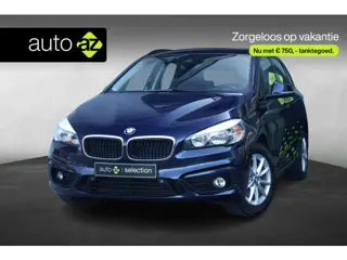 BMW 2-serie Active Tourer 220i / Stoelverwarming / Cruise control