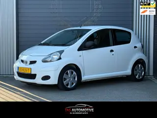 Toyota Aygo 1.0-12V Now 5-deurs 2e EIG / AIRCO / EL.RAMEN