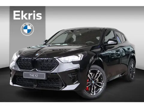 BMW X2 sDrive 20i | M Sportpakket | Premium Pack | Comfort Pack| Trekhaak | Showroom Selection
