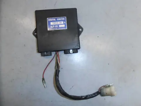 Yamaha FZR1000(3LE) CDI Unit 3LK-82305-01-00