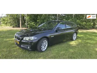 BMW 5-serie Touring 530xd Luxury Edition APK NL auto, rijd als een nieuwe.