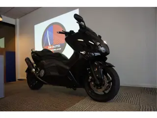 Yamaha 530 TMAX ABS * Carbon * NAP * Orig. Nederlands T-Max T Max Prachtige origineel Nederlands gel