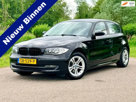 BMW 1-serie 118i Executive 5DRS Airco Carplay 6Bak Perfect Onderhouden Zie facturen LMV