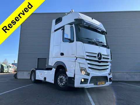 Mercedes-Benz Actros 1842 Gigaspace / 432 dkm / Full Spoiler / Skirts / NL truck