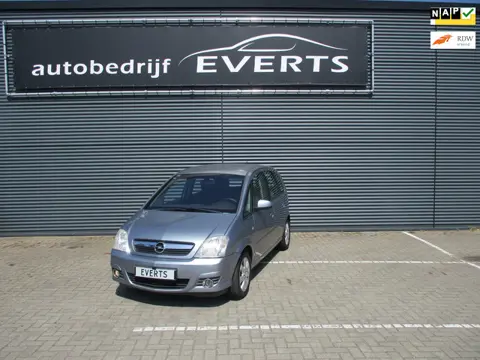 Opel Meriva 1.8-16V Cosmo Dealer onderhouden met boekjes zeer mooie auto Climate control sportvelgen