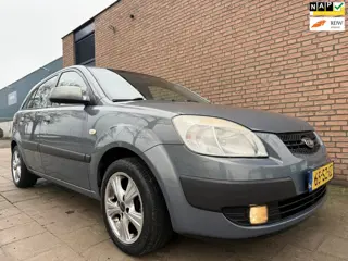 Kia Rio 1.4 LXE
