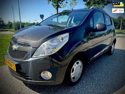 Chevrolet Spark 1.0 16V LS