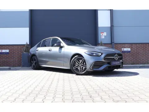 Mercedes-Benz C-klasse 300 e AMG Line