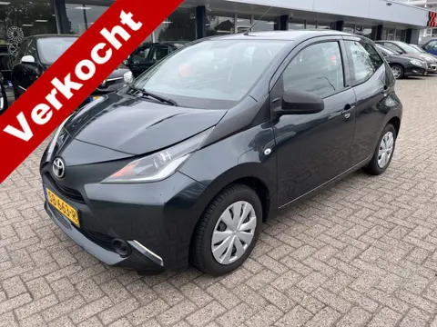 Toyota Aygo 1.0 VVT-i x-fun Airco Bluetooth Nap (bj 2018)