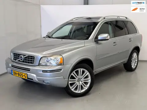Volvo XC90 2.4 D5 Executive / Schuif/kanteldak / 7-pers. / R-Design