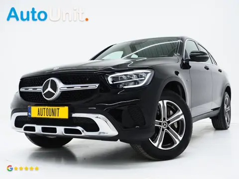 Mercedes-Benz GLC Coupé 300e 4MATIC | Leder | Camera | Virtual | Stoelverwarming | Donkere Hemel | D