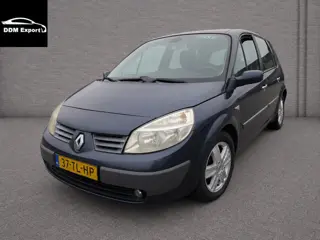 Renault Scénic 2.0-16V Dynamique | Navi | Clima | Trekhaak | Parrot |