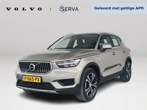 Volvo XC40 T4 Recharge Inscription | Parkeercamera | Stoel- en Stuurverwarming | Trekhaak