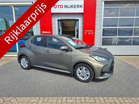 Toyota Yaris 1.5 Hybrid Dynamic Limited (bj 2020)