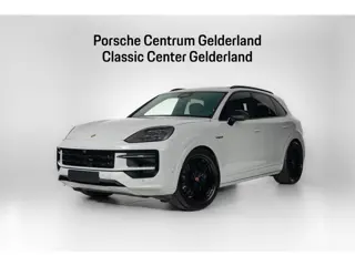 Porsche Cayenne E-Hybrid Black Edition
