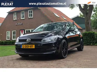 Volkswagen Golf 1.4 TSI ACT Highline DSG. | Navigatie | 19 Inch | Sportstoelen | Stoelverwarming | P