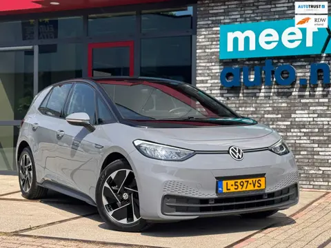 Volkswagen ID.3 PRO 58 kWh 204pk SOH 92% l NAVI l CARPLAY l PDC l SFEER l