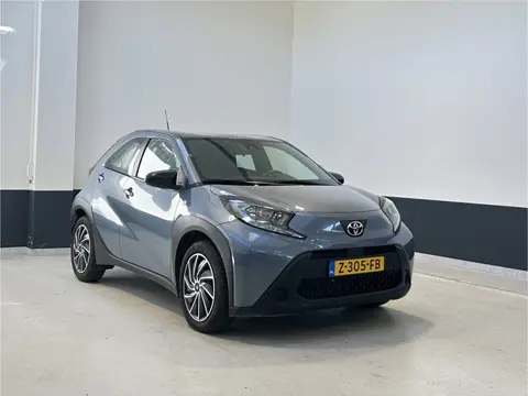 Toyota Aygo X 1.0 VVT-i MT Play | NL | 1 Eig | Apple Carplay/ Android Auto | Camera