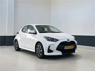 Toyota Yaris 1.5 Hybrid Active | Camera | Carplay/ Android Auto| PDC | NL | 1 EIg|