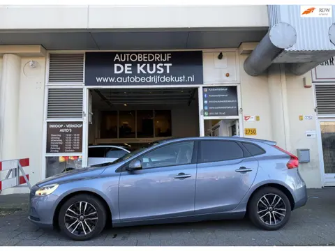 Volvo V40 2.0 D3 AUT 2016 GERESERVEERD