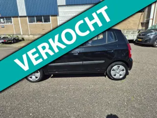 Kia Picanto 1.0 Light, lage km stand /apk nieuw bij aflevering
