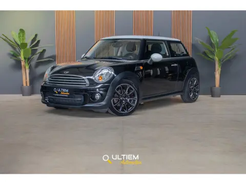 MINI Cooper 1.6 Chili | Lage KM Cruise Airco