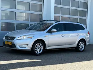 FORD MONDEO 2.0-16V Limited 146Pk Navi Pdc Trekhaak NW APK!