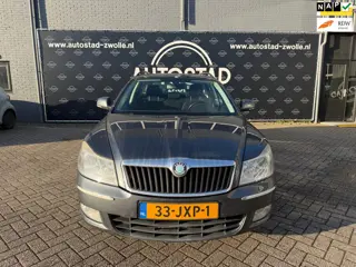 Skoda Octavia Combi 1.4 TSI Ambition Business Line NL-Auto/NAP/APK/Airco