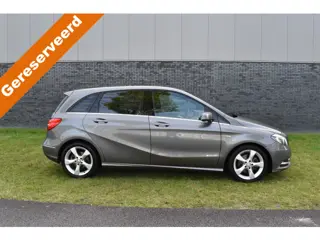 Mercedes-Benz B-Klasse 180 Ambition Leder interieur Trekhaak
