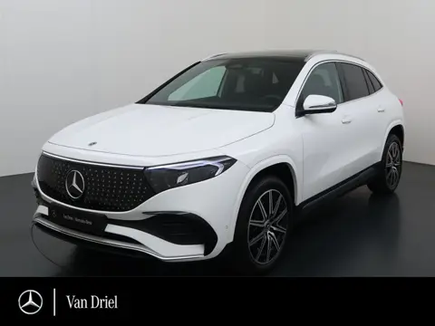 Mercedes-Benz EQA 300 4MATIC AMG Line 71 kWh | Pano Memory Sfeer