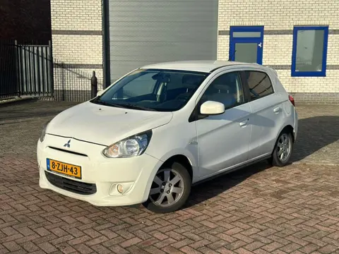 Mitsubishi Space Star 1.0 Bright INRUILKANJER!