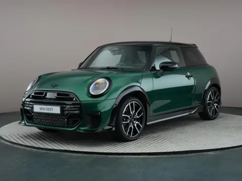 MINI 3-deurs 1.5 Cooper C John Cooper Works 157 pk Pakket M | Comfort Access | Panoramadak | Grootli