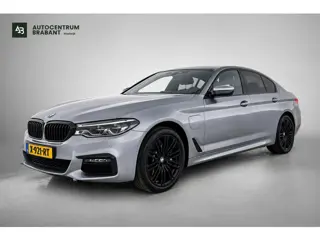 BMW 5-serie 530e iPerformance High Executive M-Sport | 252PK | Dealer onderH | Sfeerverl | Head-up |