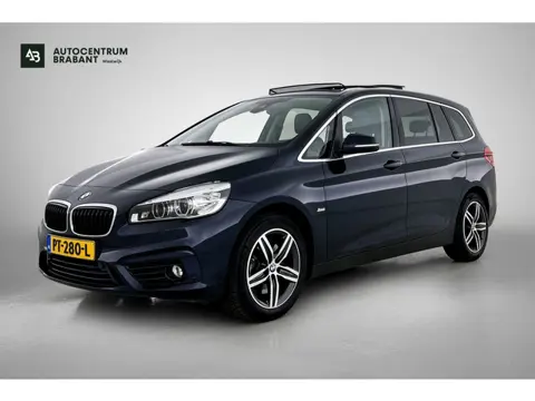 BMW 2-serie Gran Tourer 220i High Executive Automaat (PANORAMADAK, HEAD-UP, PDC, LED, CLIMA, DEALER 