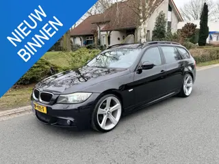 BMW 3-serie Touring 318i 143PK M-Sport•Pano•Xenon