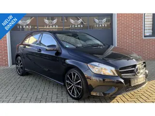 Mercedes-Benz A-klasse 180 Style NAVI PDC Dealer onderhouden
